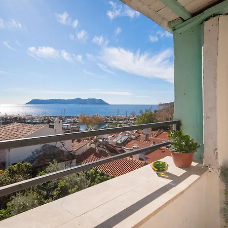 Kuytu Kaş