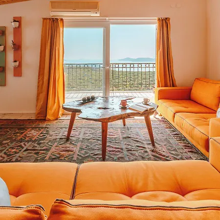 Kuytu Hotel